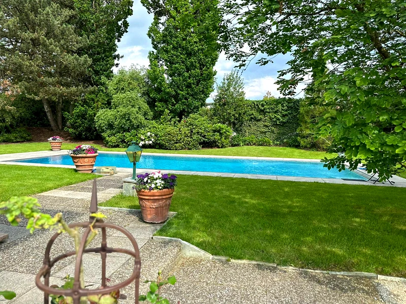Aménagement de plages de piscines, dallages et terrasses en bois